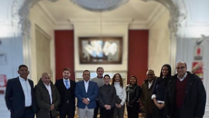 Fortaleciendo vínculos institucionales